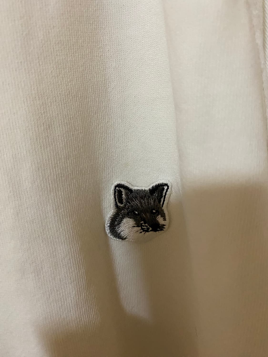 메종 MAISON KITSUNÉ 맨투맨 화이트 상품이미지3