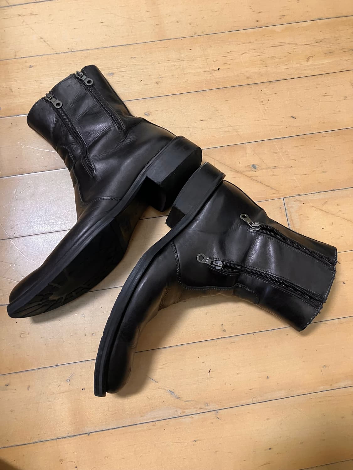 ANN DEMEULEMEESTER 90s 업턴 토 멀티지퍼 부츠 블랙 상품이미지5