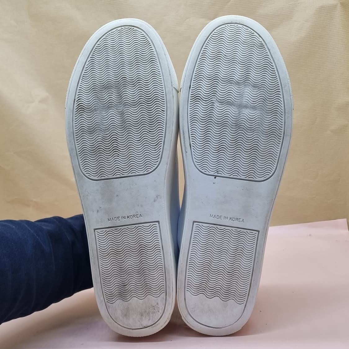 디스커버리 코트네오4 남성운동화 280 상품이미지3