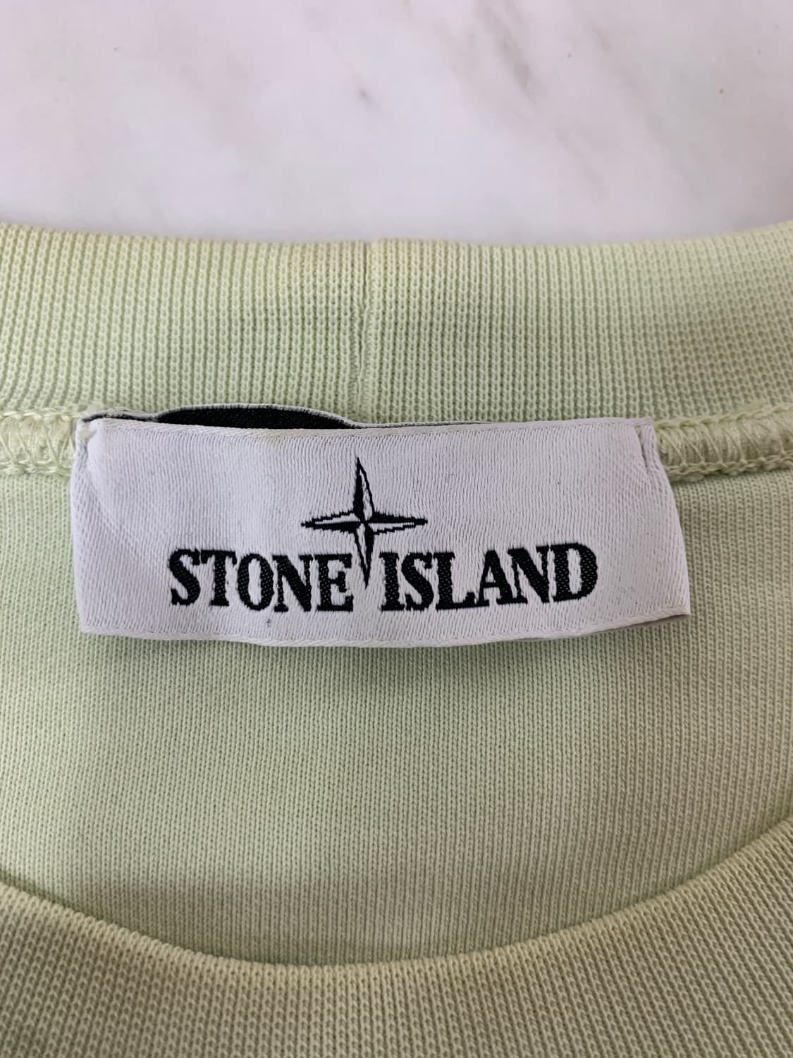 스톤아일랜드 맨투맨 연두색 스웨트셔츠 Xl사이즈 S급 상품이미지2