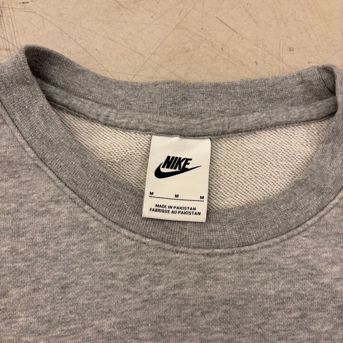 나이키 멀티로고 그레이 맨투맨 상품이미지3