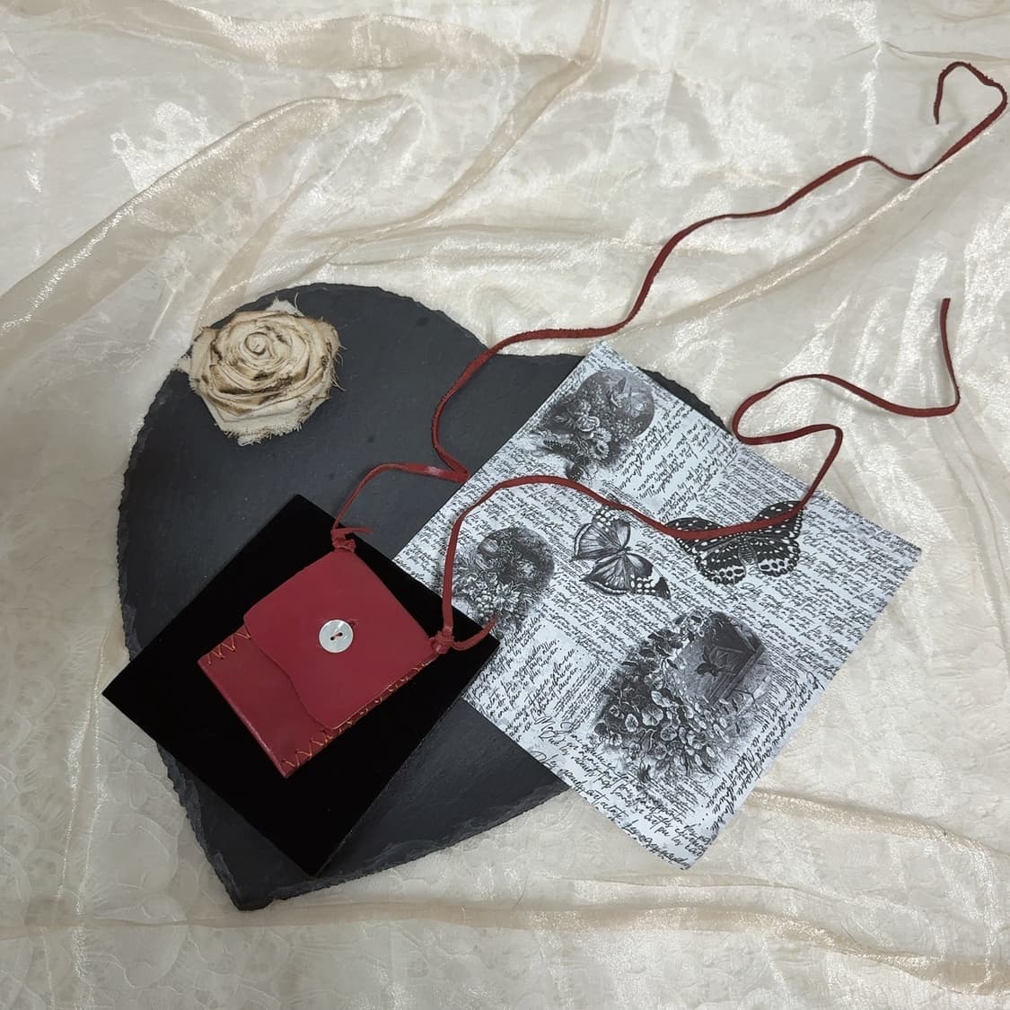 빈티지 빨간 가방 쉘 단추 쉬가죽 목걸이 상품이미지3