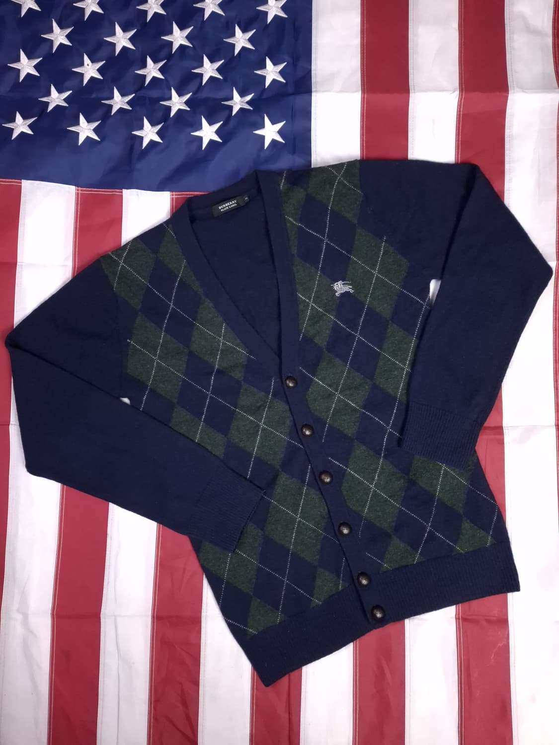 특A 알본판 버버리 블랙라벨 아가일 패턴 울 가디건 상품이미지1