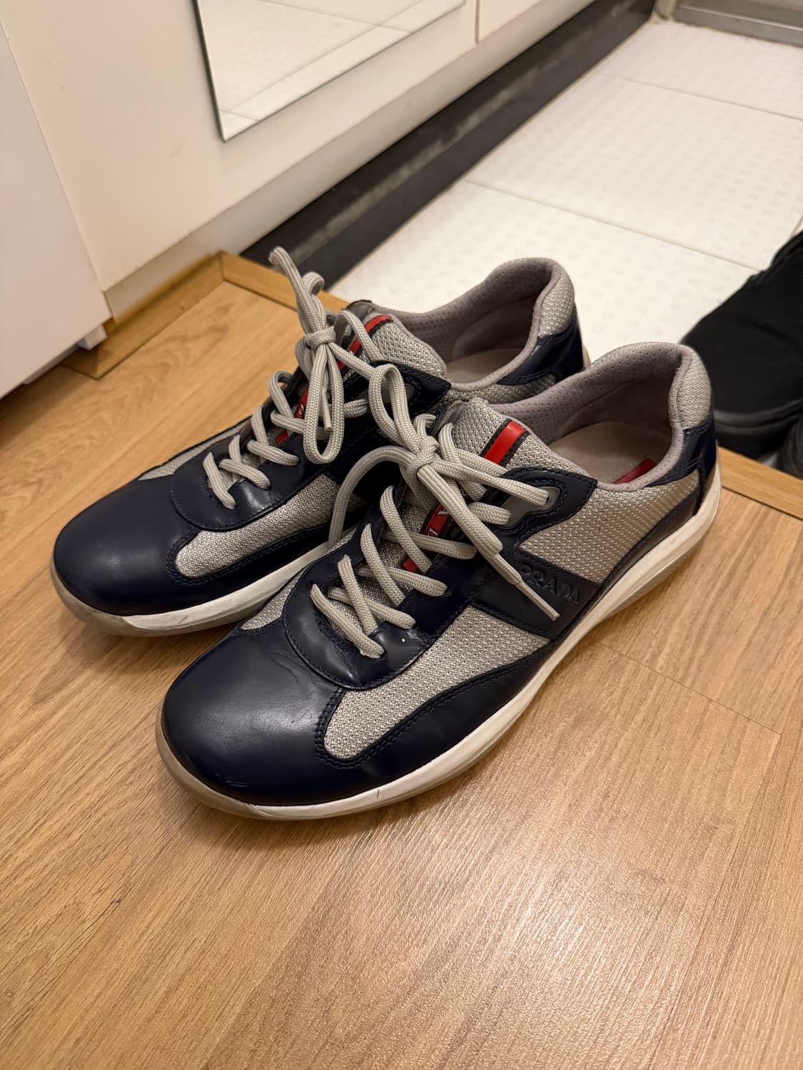 프라다 og 빈티지 아메리카컵 uk6.5 255-260 상품이미지1