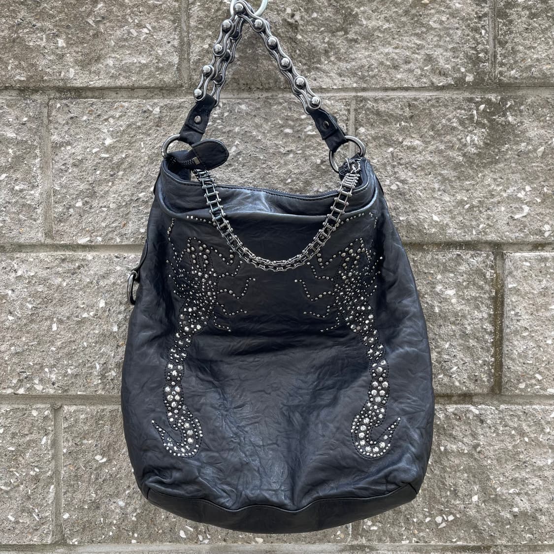 [OS] THOMAS WYLDE 블랙 레더 체인 숄더백 상품이미지6