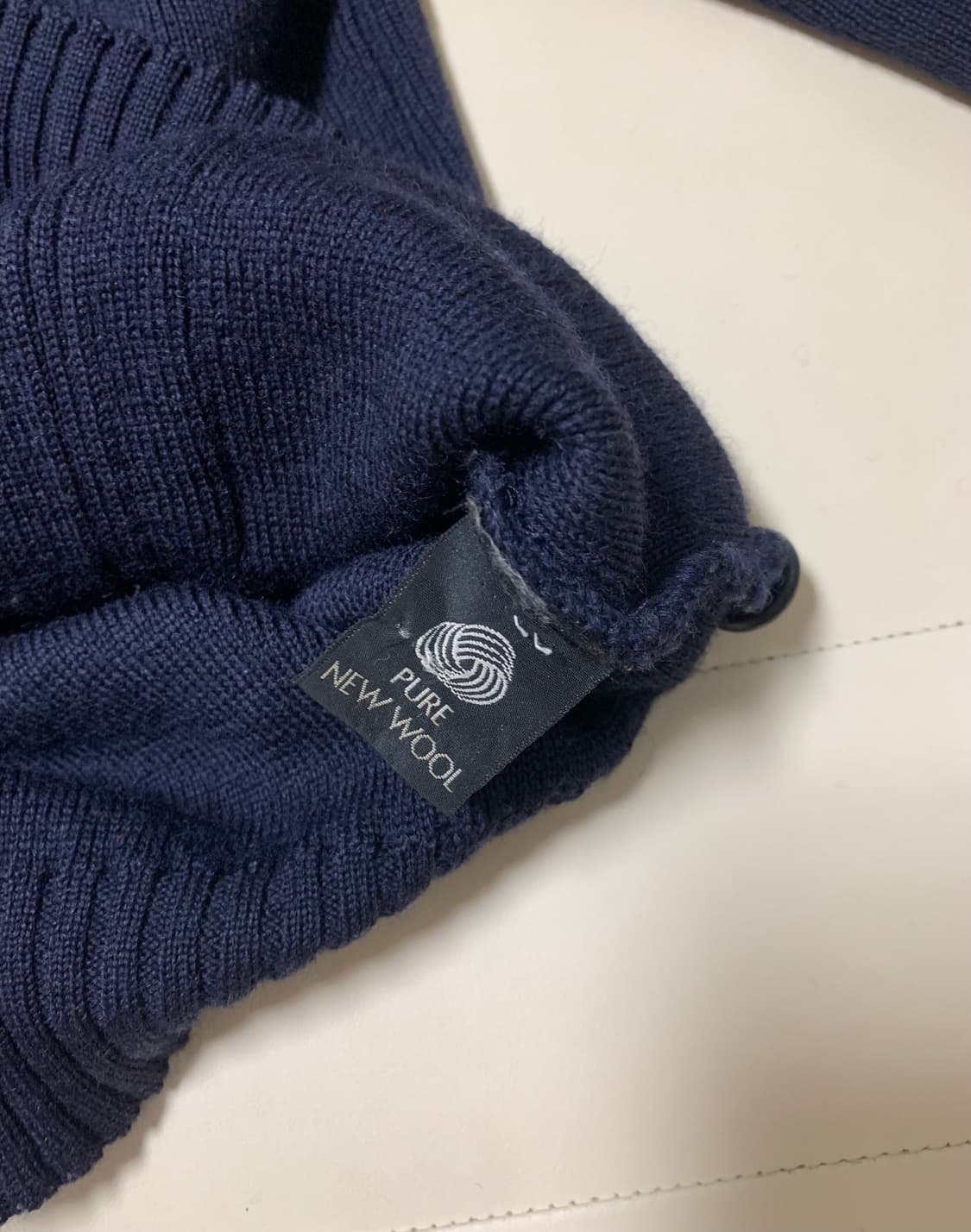 [M] 버버리 90s 퓨어 울 코만도 니트 가디건 PN4976 상품이미지7