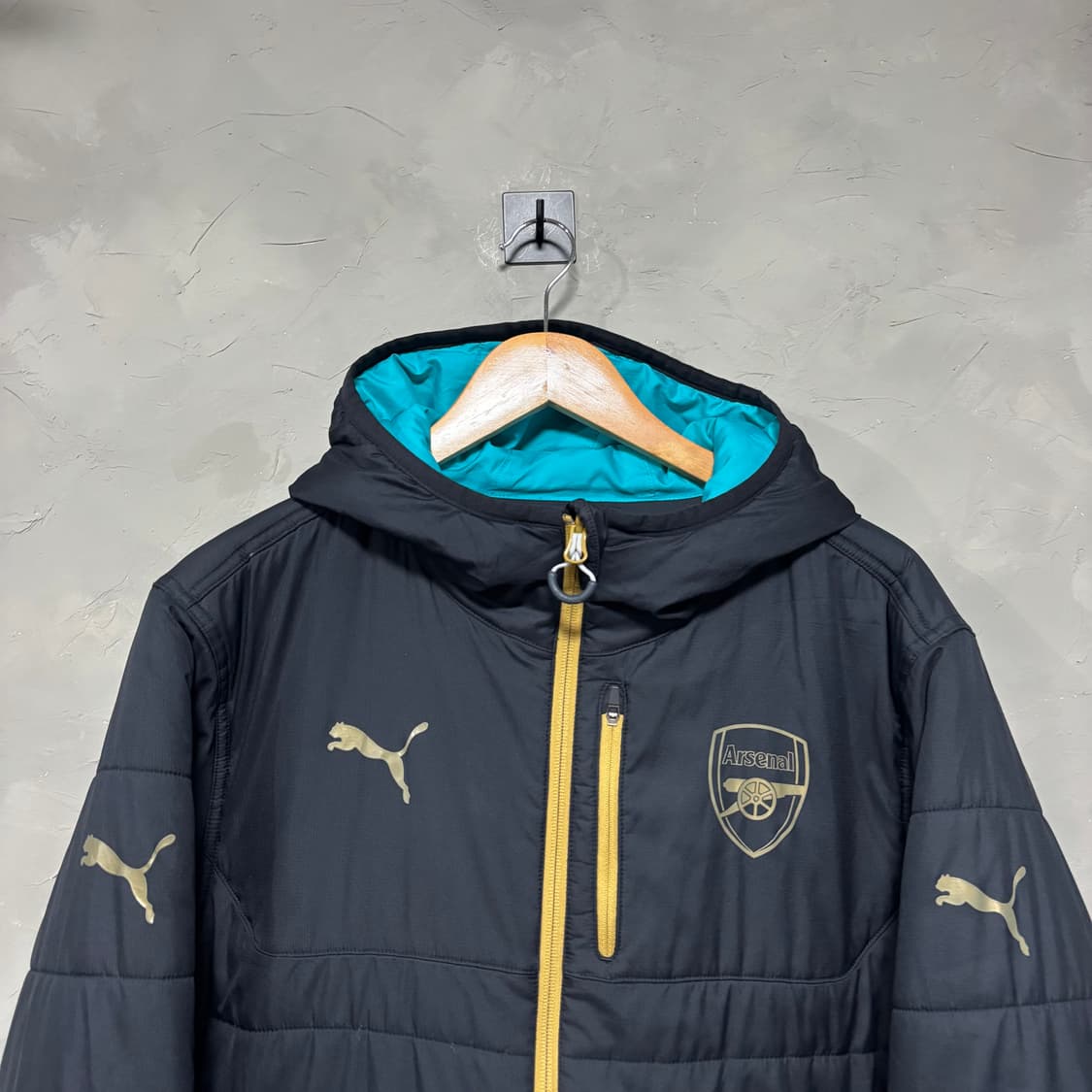 아스날 퓨마 양면 경량 패딩 상품이미지2