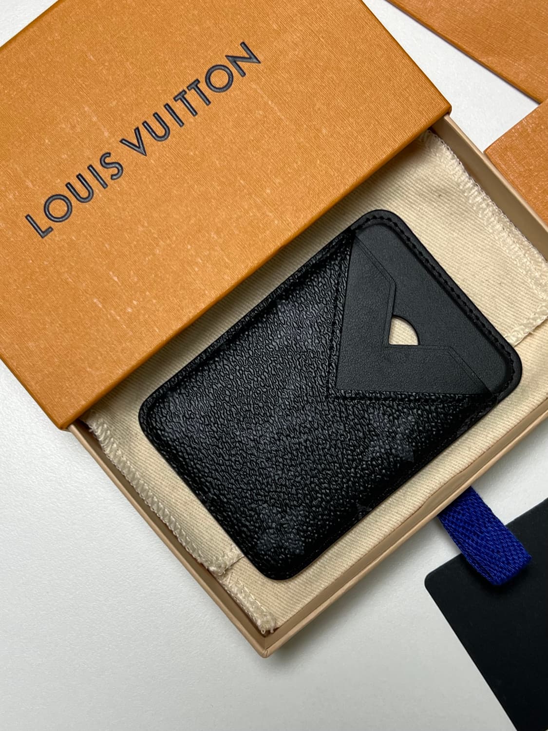 [정품] 루이비통 포르트 카르트 마그넷 / 맥세이프 카드지갑 상품이미지5
