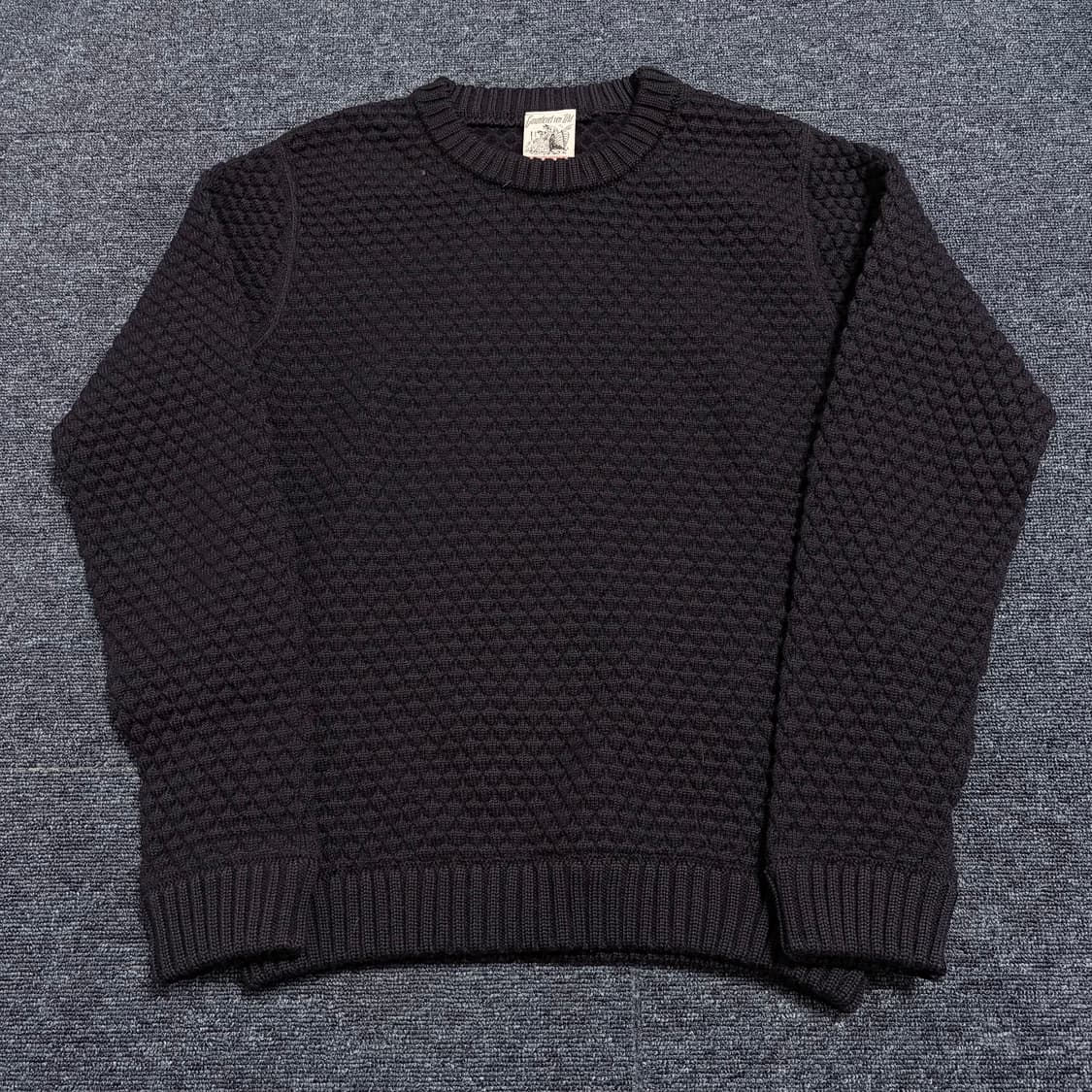 S.N.S Hearning 패턴 울 스웨터 상품이미지1