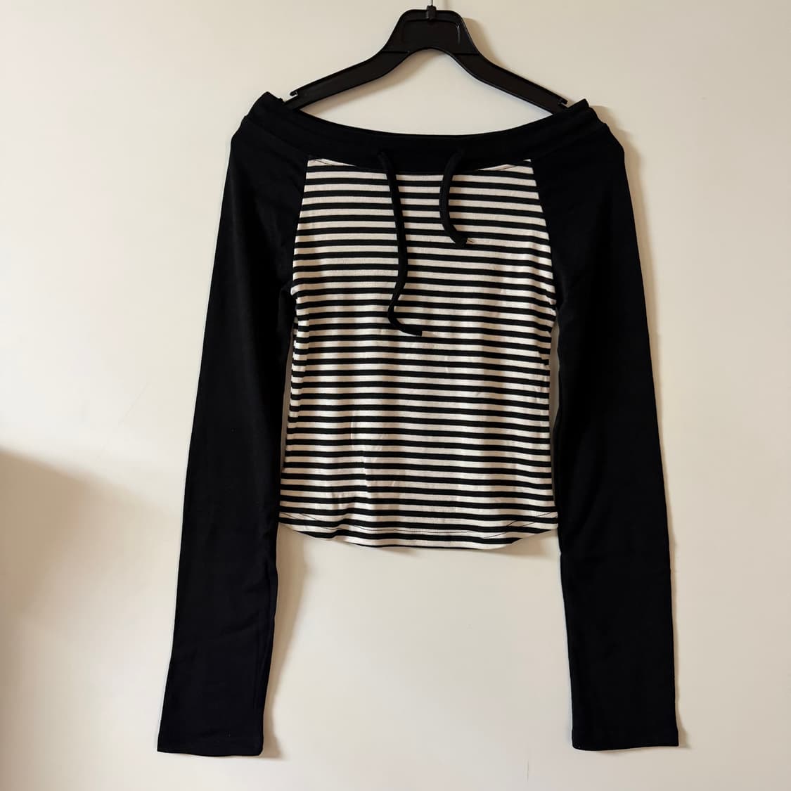 새상품 여자 단가라 오프숄더티 상품이미지1