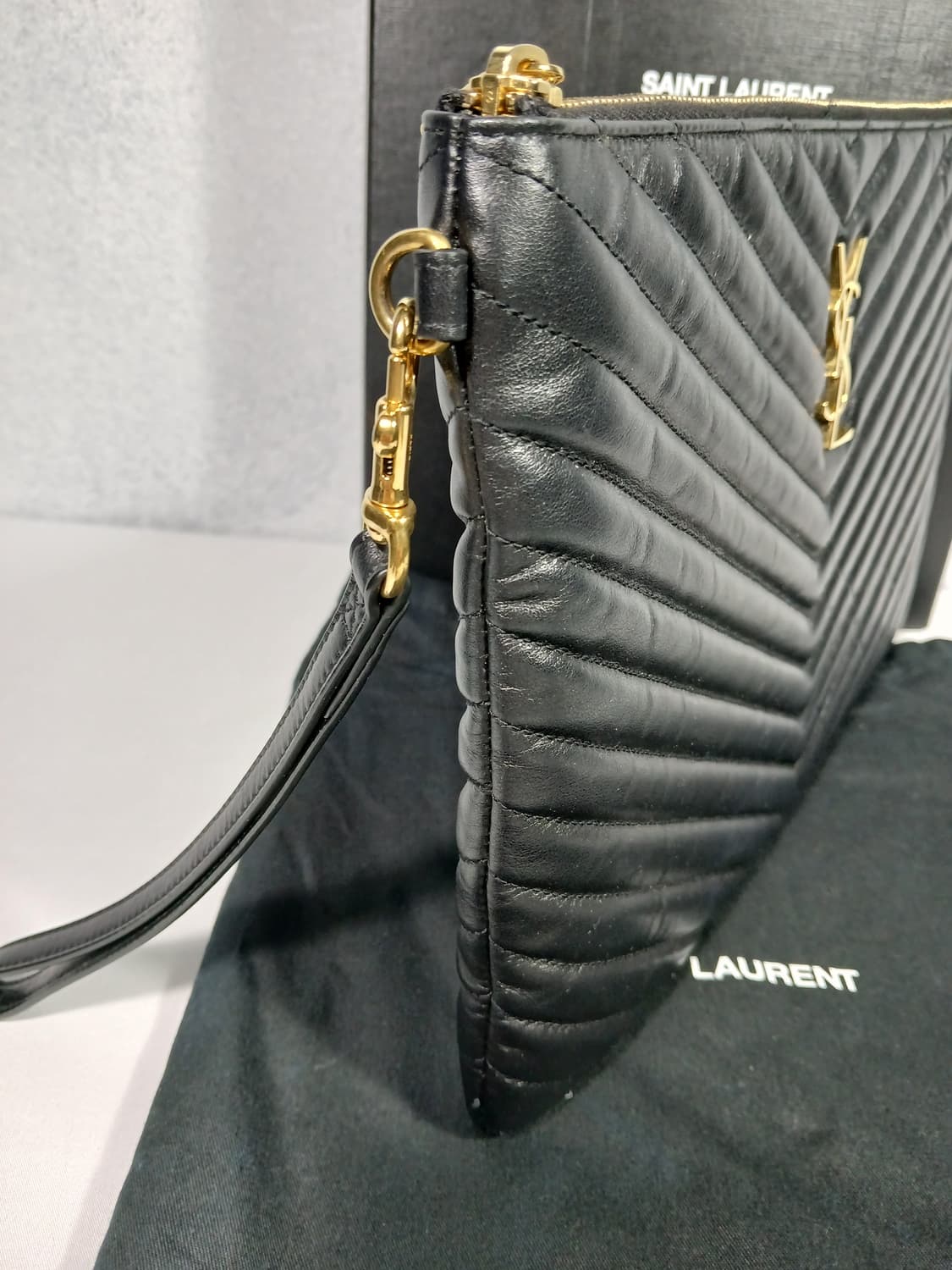 생로랑 마틀라세 뉴미듐 클러치 559193 상품이미지4