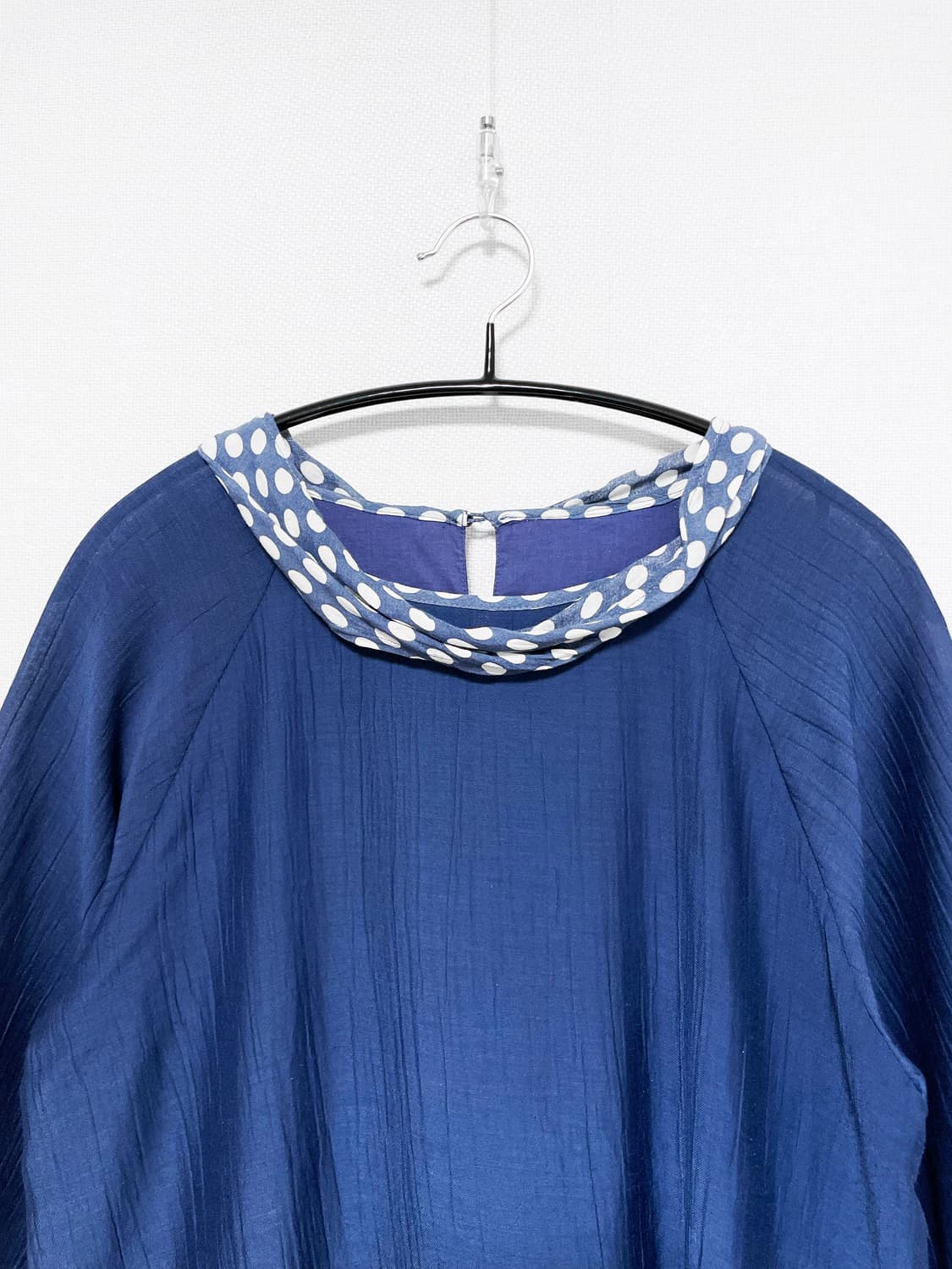 Layered Scarf Point Tshirt - Indigo Blue 상품이미지5