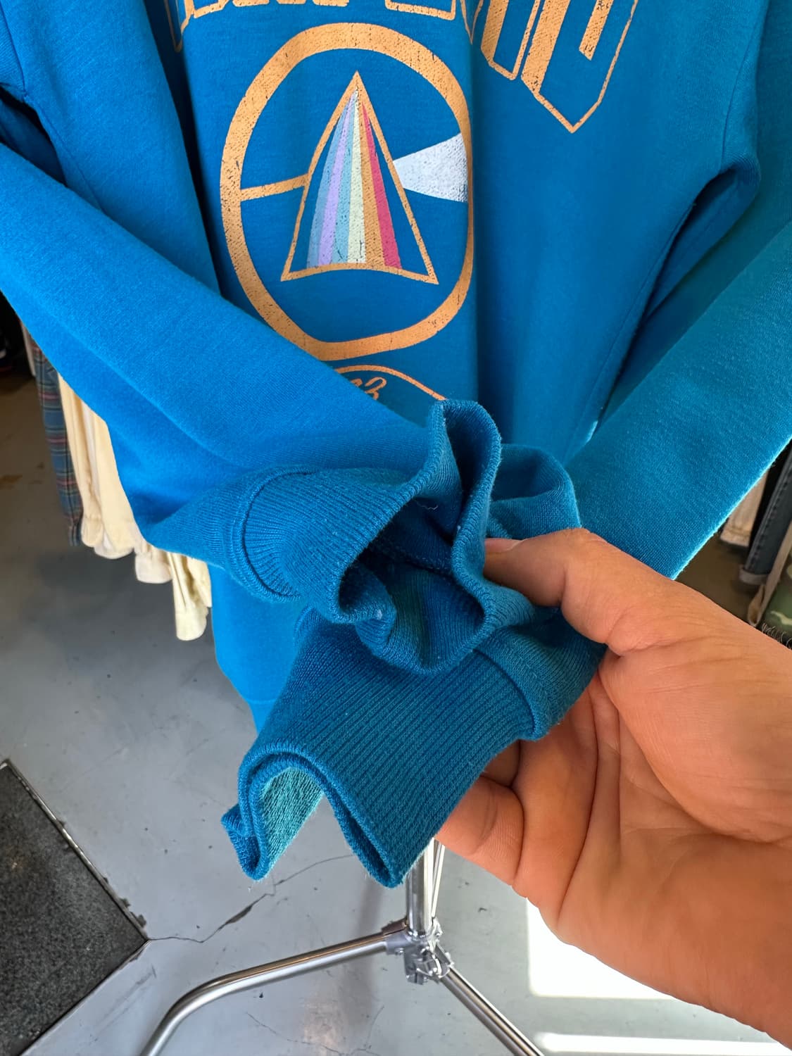 핑크플로이드 락밴드 프린팅 스웻셔츠 상품이미지4