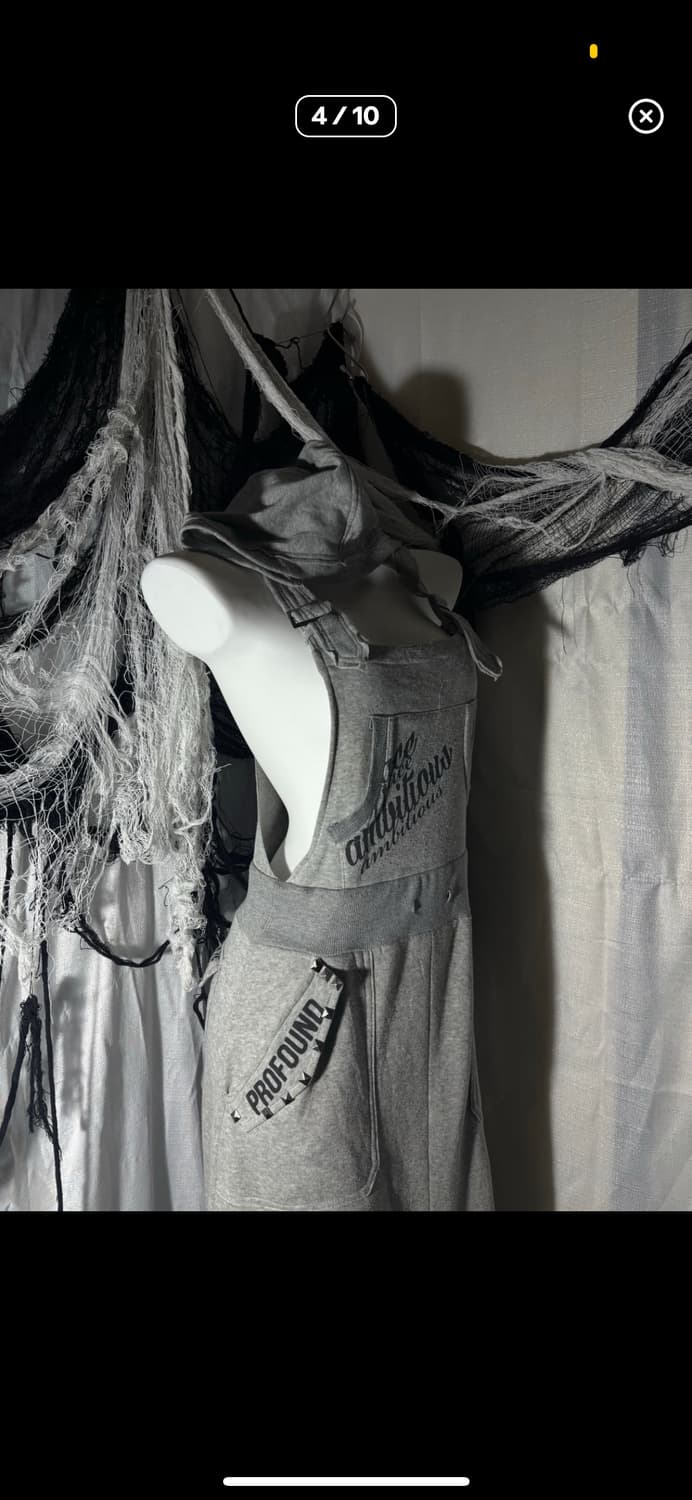 "Unknown" Y2K Lettering Stud Detail Over 상품이미지2