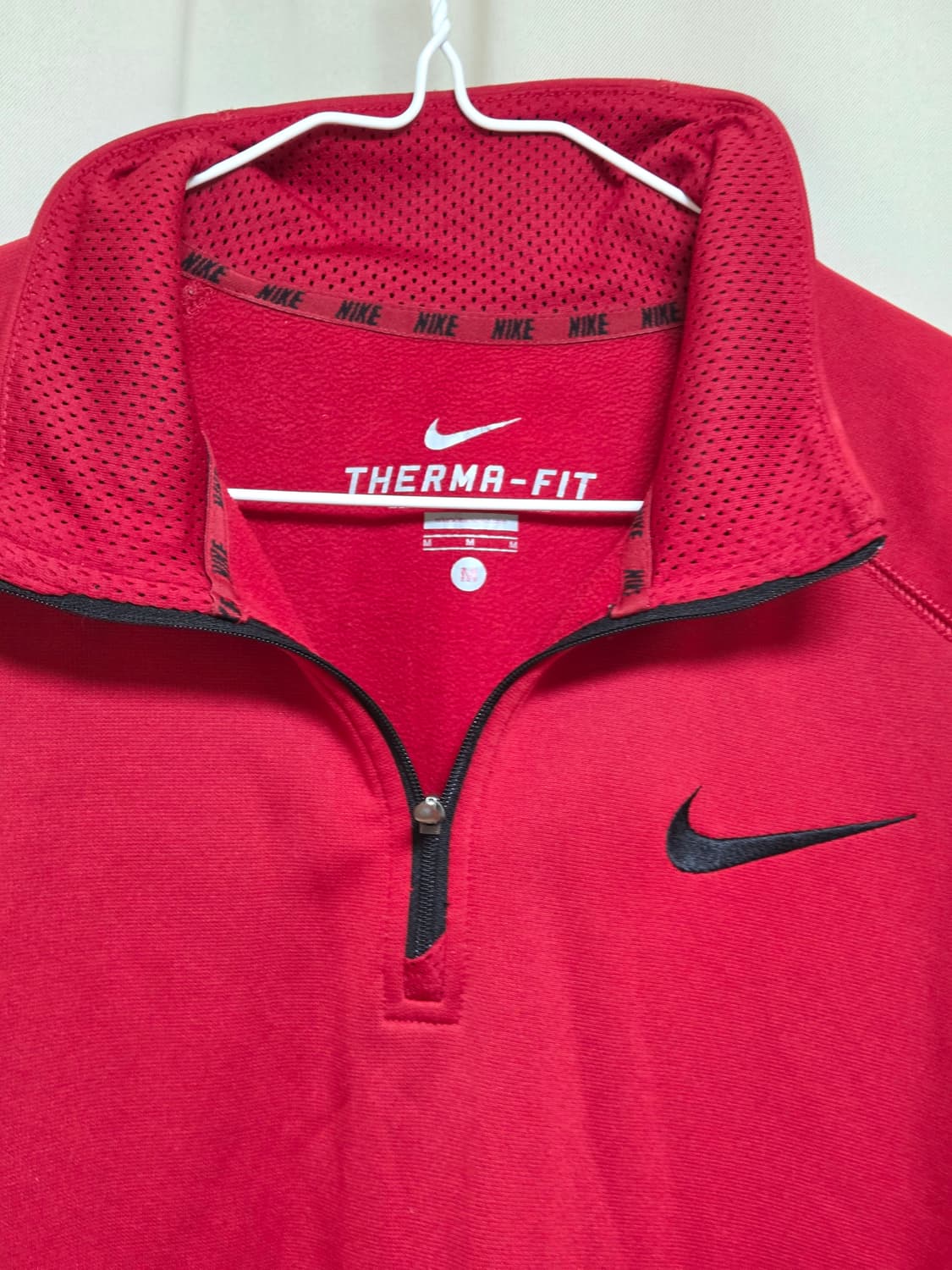 나이키 써마 핏 하프 집업 트레이닝 탑 상품이미지3