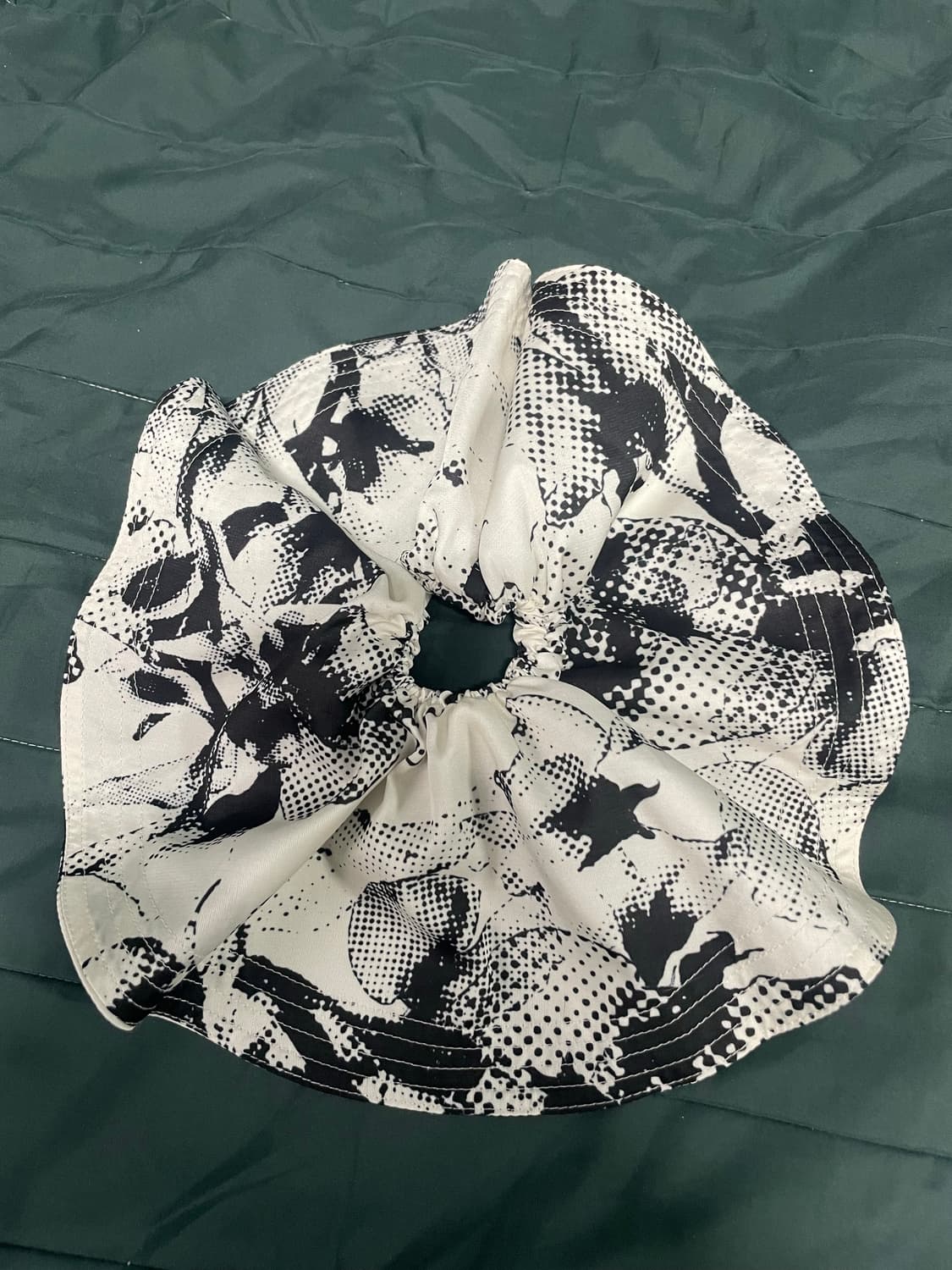 로우클래식 스크런치 새상품 상품이미지1