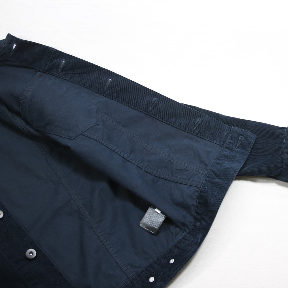 (착용컷) 유니클로 코듀로이 트러커 자켓 (남성용 95) 상품이미지7