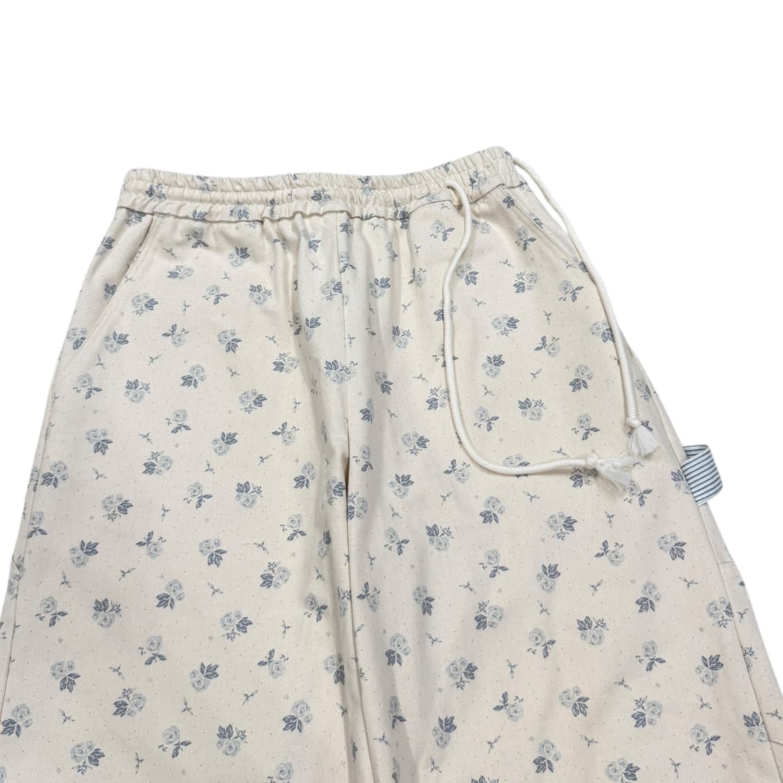 오헤시오 플로럴 카펜터 팬츠 크림 상품이미지2