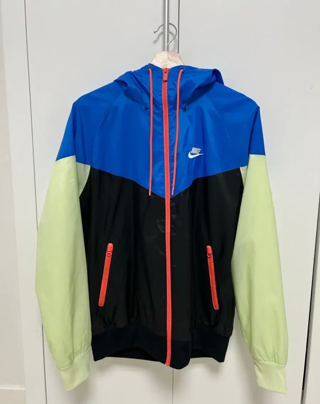 나이키 NSW 윈드러너 후드 자켓 블랙 블루 상품이미지1