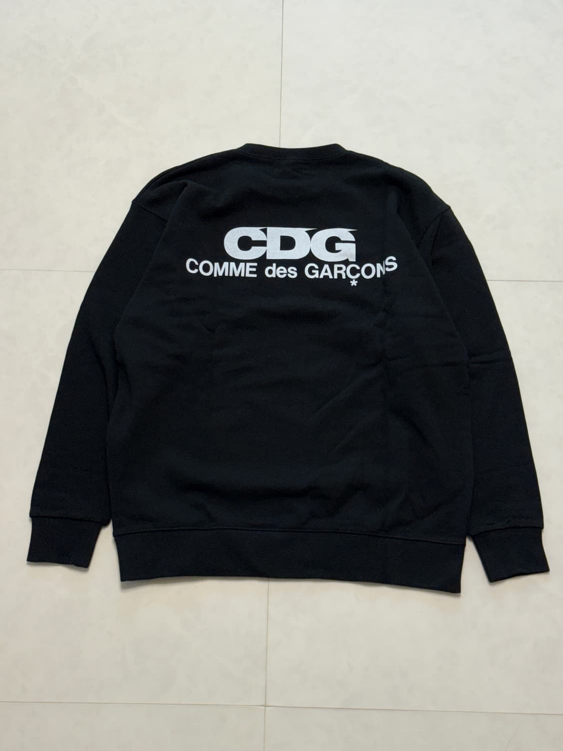 꼼데가르송 CDG 크루넥 스웻셔츠 상품이미지1