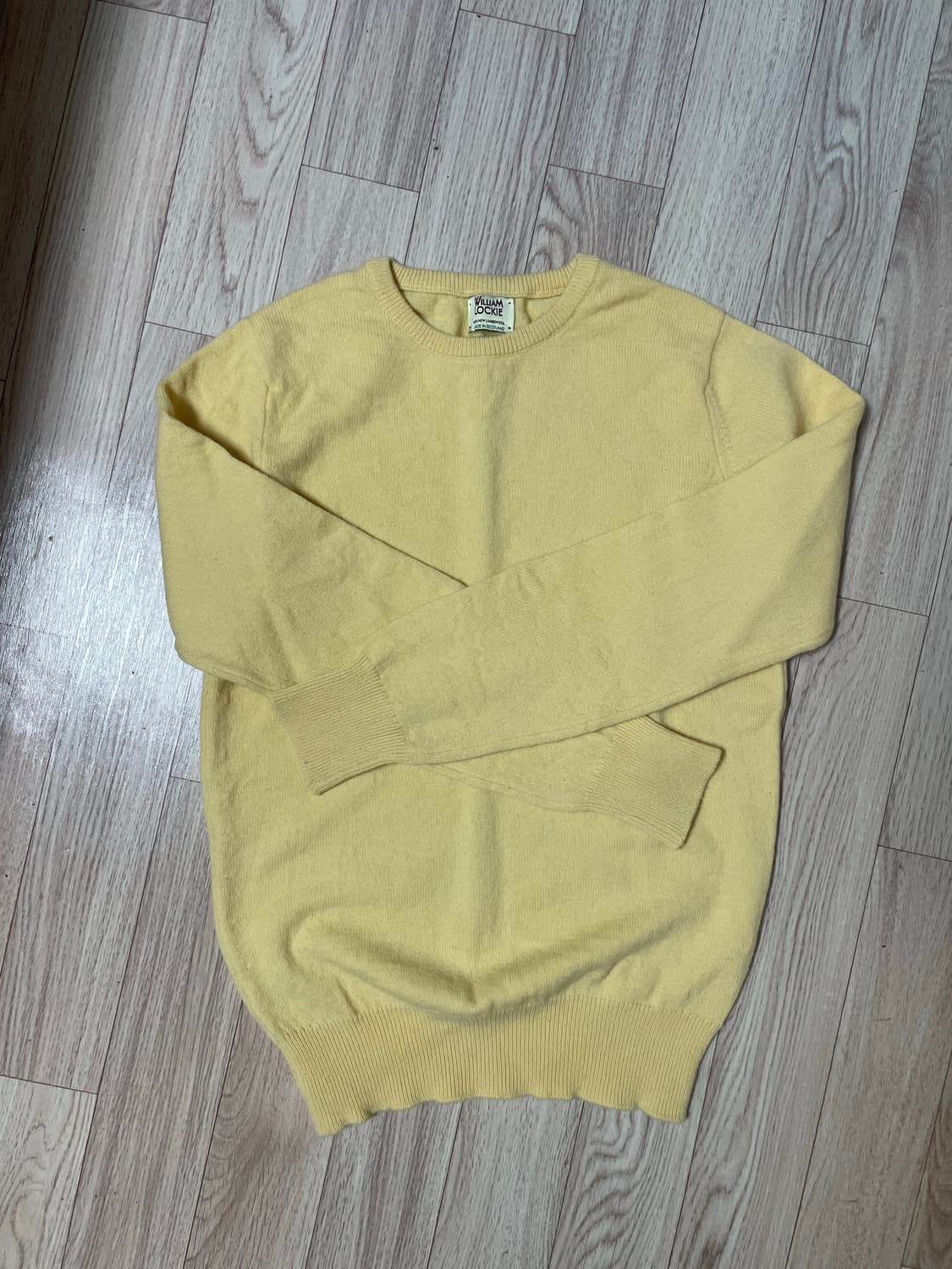 윌리엄로키 니트 상품이미지3