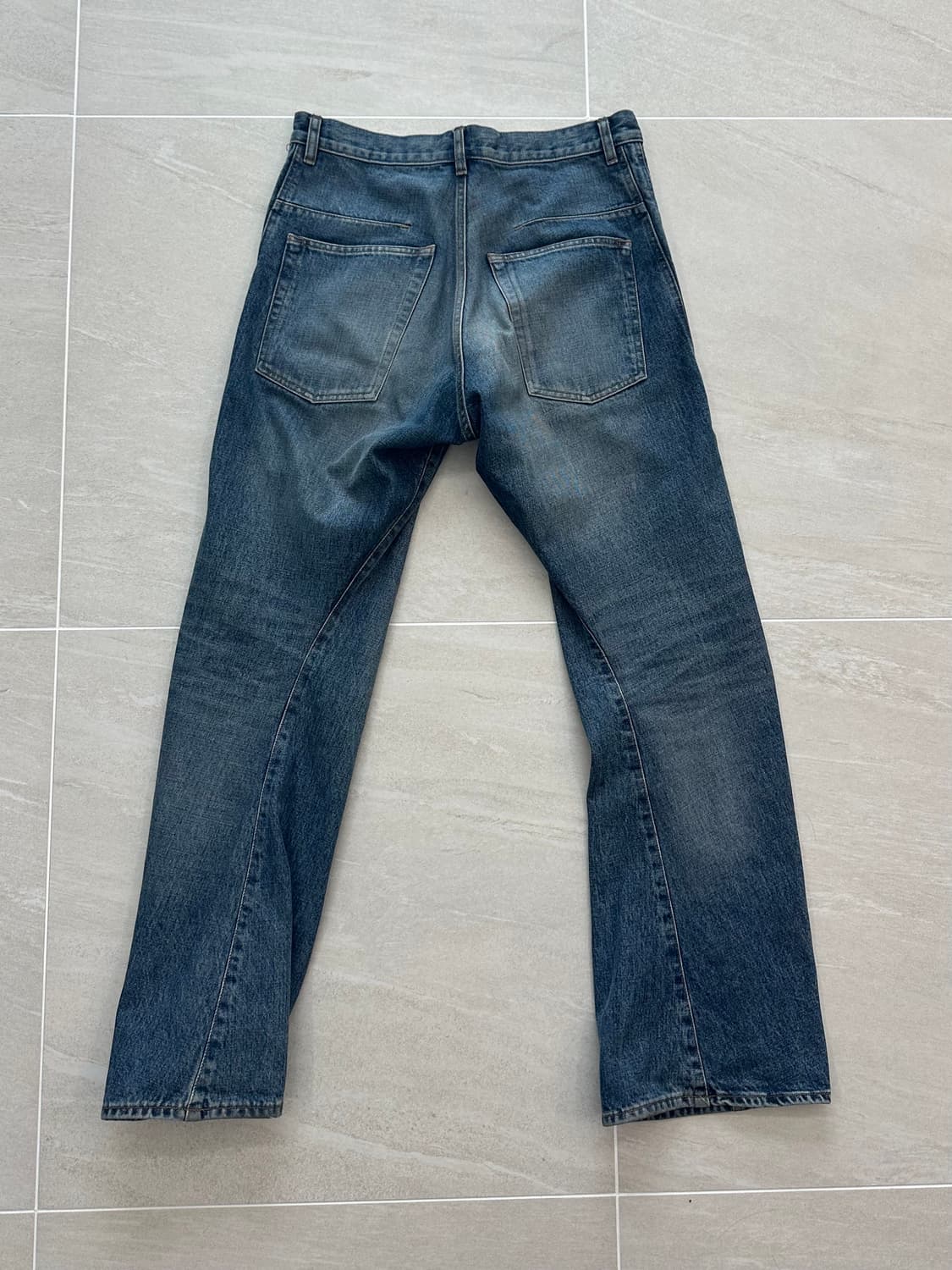 NVRFRGT 네버포겟 3d 트위스트 중청 데님 사이즈 2 상품이미지2