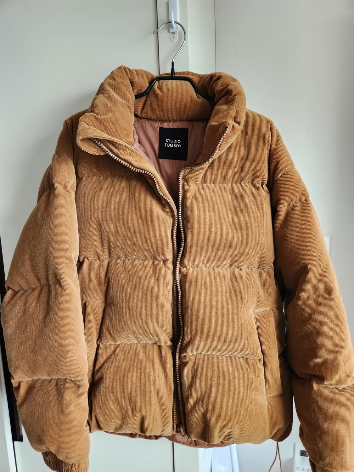 스튜디오 톰보이 코듀로이 패딩 상품이미지3