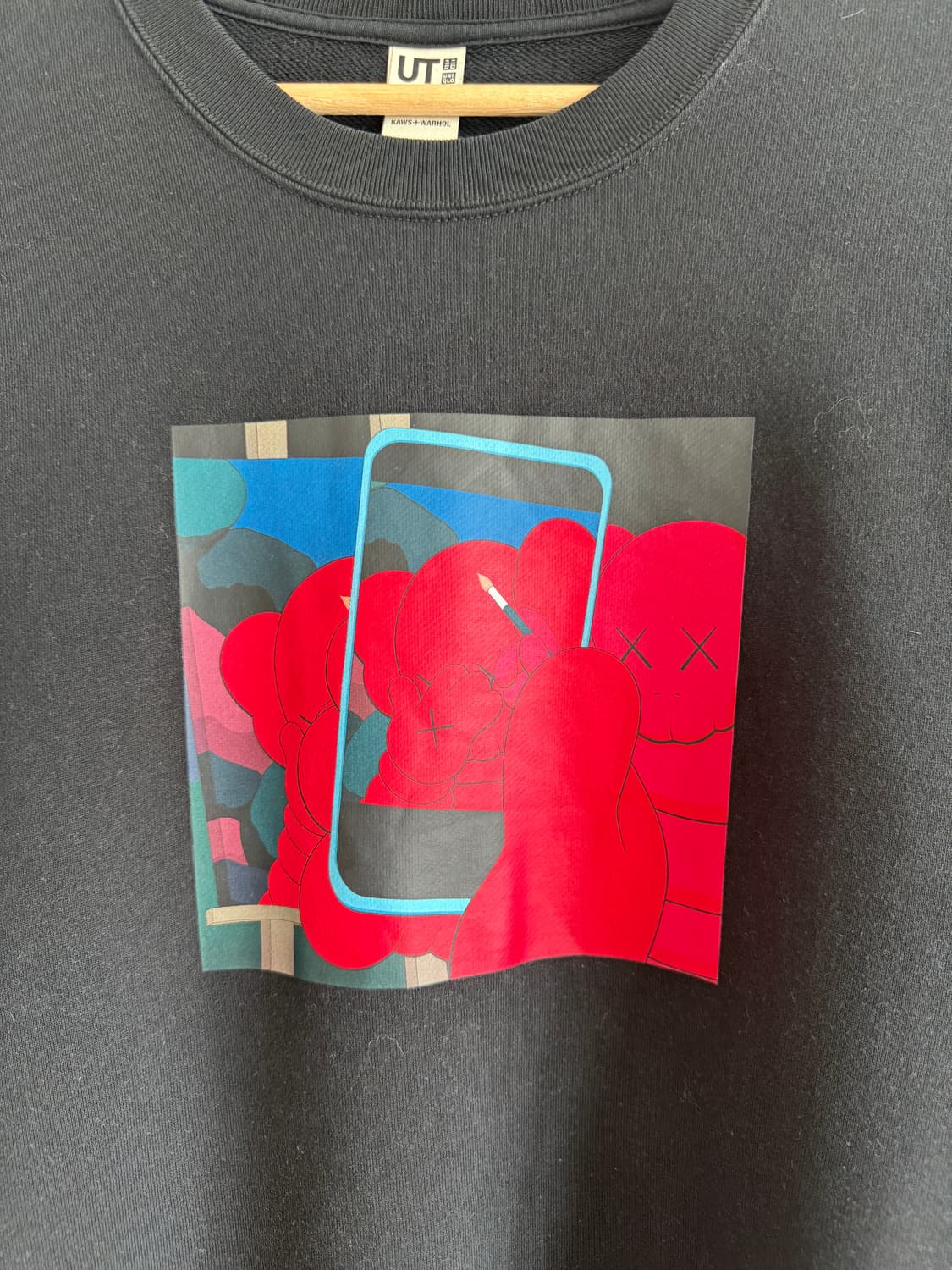 유니클로(UNIQLO) KAWS + Warhol 맨투맨 상품이미지3