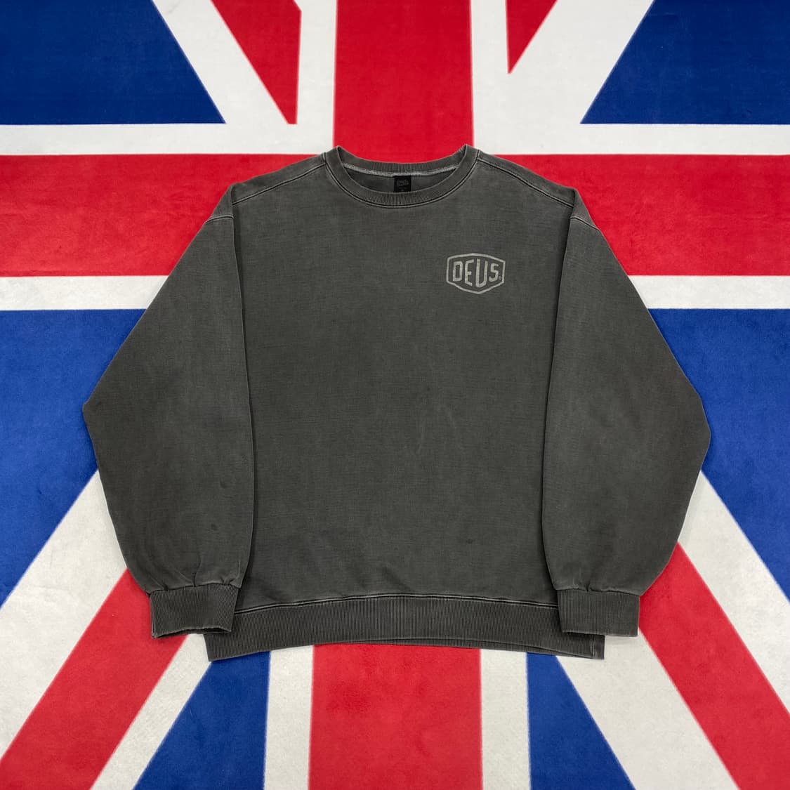 데우스 엑스마키나 서울 맨투맨 XL 상품이미지3