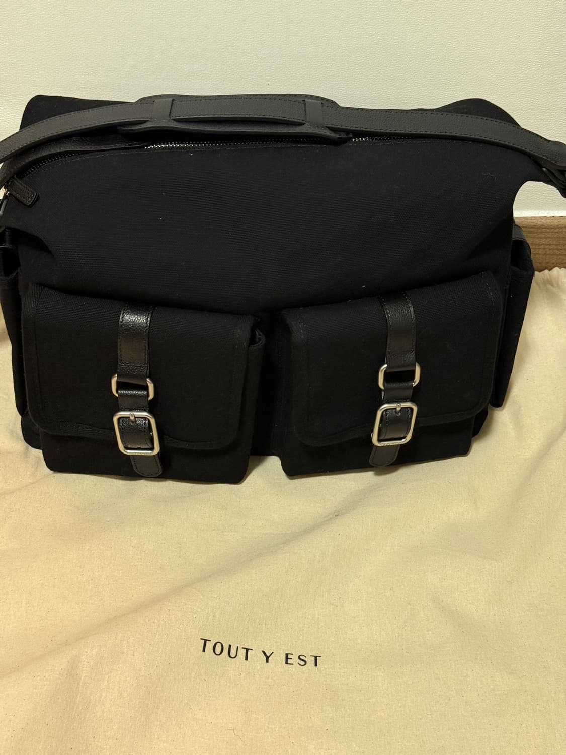 투티에 부트 호보백 블랙  상품이미지3