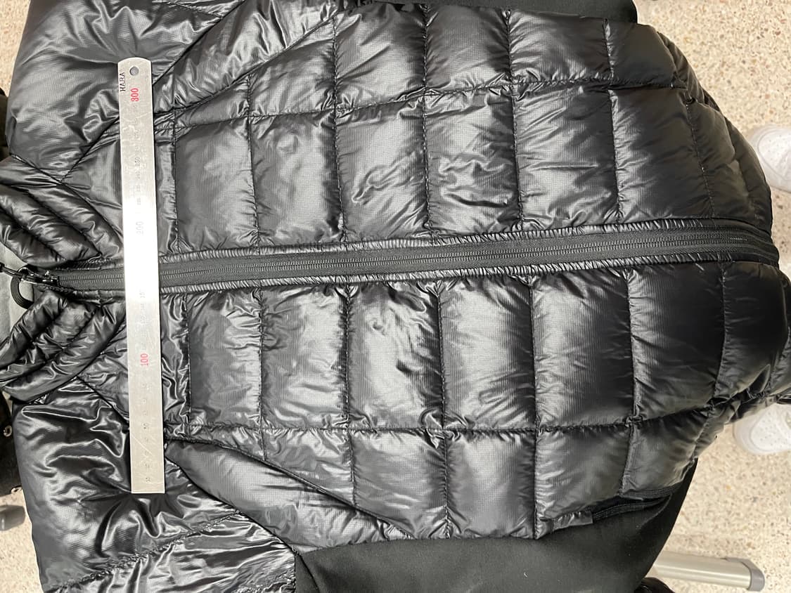 캐나다구스 경량패딩 상품이미지2