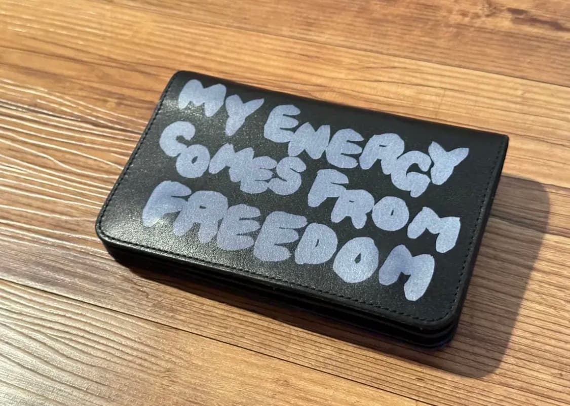 꼼데가르송 중지갑 상품이미지2