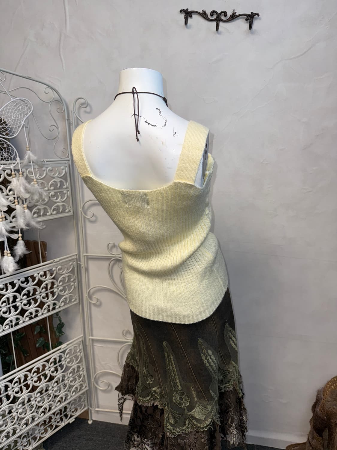 Ivory fairy cubic spangled knit 슬리브리스 상품이미지3