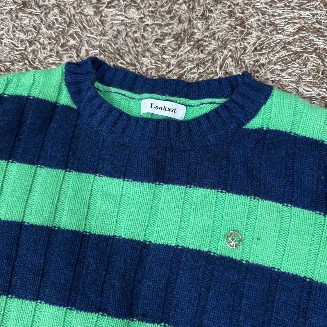 룩캐스트 클레오 스트라이프 니트 m사이즈 상품이미지3