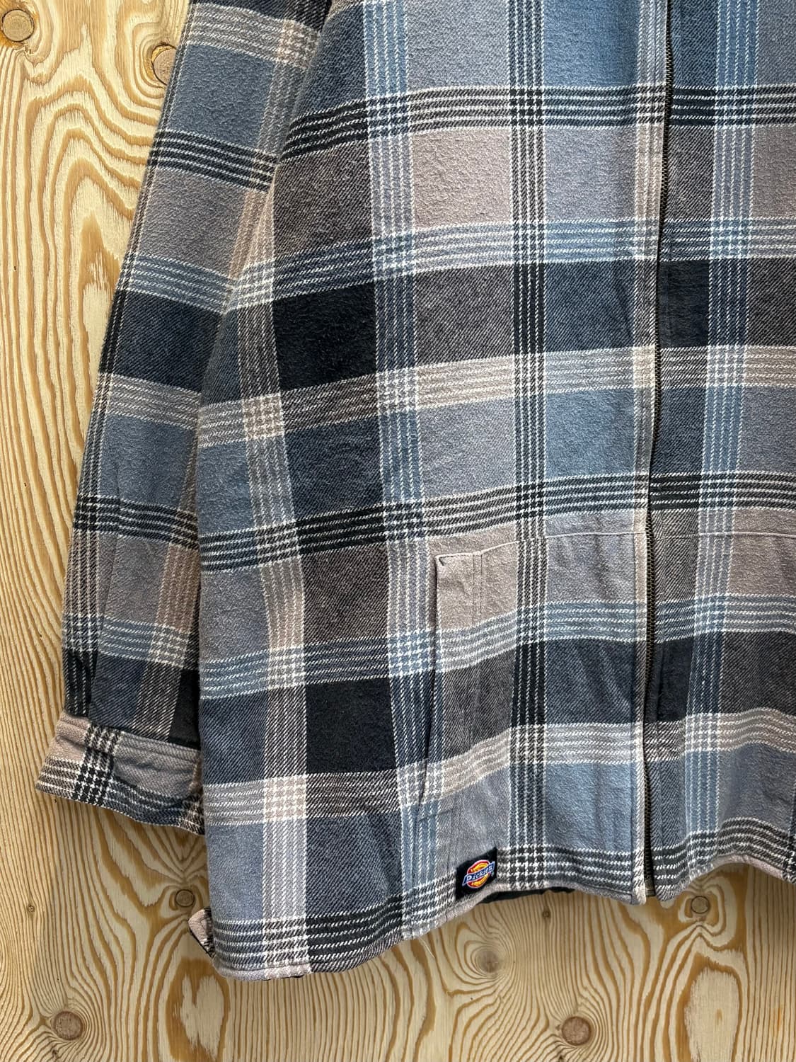 디키즈 플란넬 후드 누빔 자켓 상품이미지2