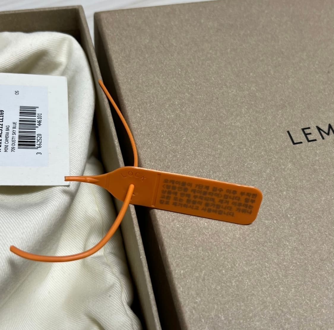 르메르 카메라백 미니  상품이미지9