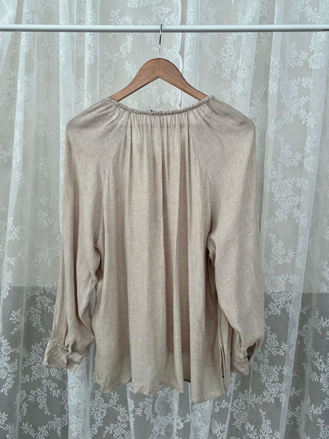 L) 새상품 마시모두띠 셔링 블라우스 베이지 상품이미지2