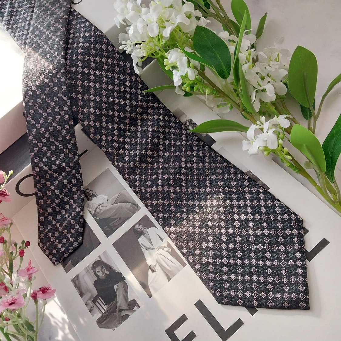 셀린느 실크 블랙 트리오페 자카드 넥타이 8.8cm A+등급 K1642
 상품이미지2