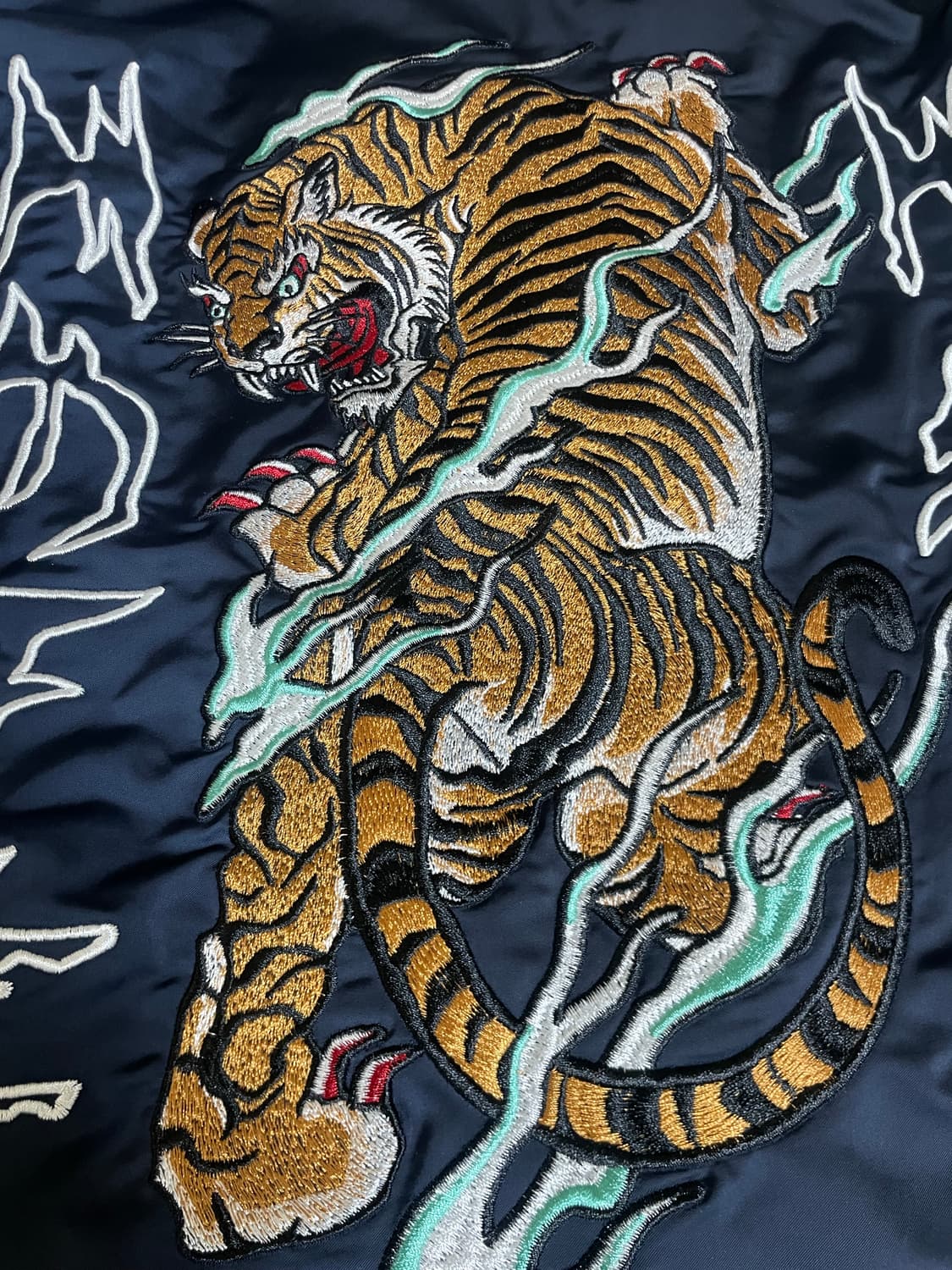 낫포너드 Tiger Satin Blouson Jacket 상태:새상품 상품이미지4