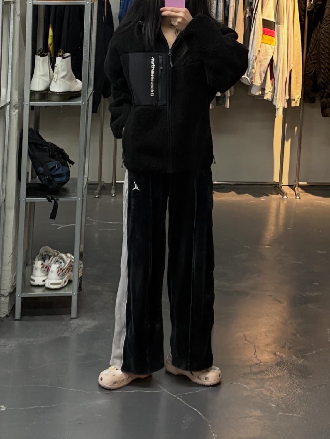 디스이즈네버댓 로고 블랙 플리스자켓 A2908 상품이미지1