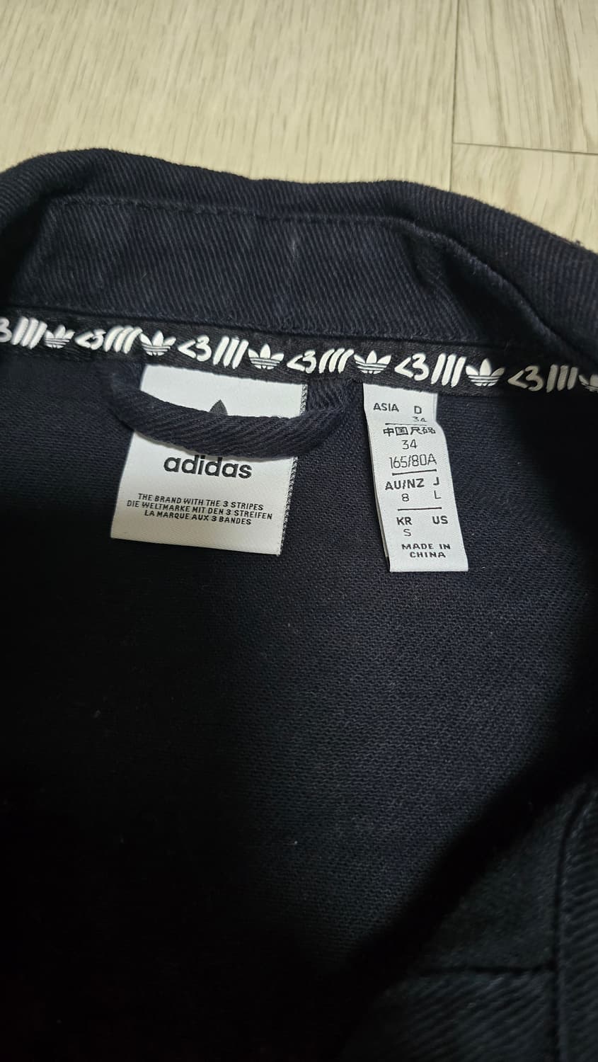 아디다스 V-Day 코튼 자켓 블랙 상품이미지3