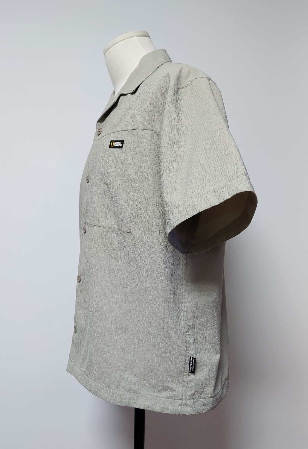 내셔널지오그래픽 남성 시어서커 반팔 셔츠(XL)

 상품이미지3