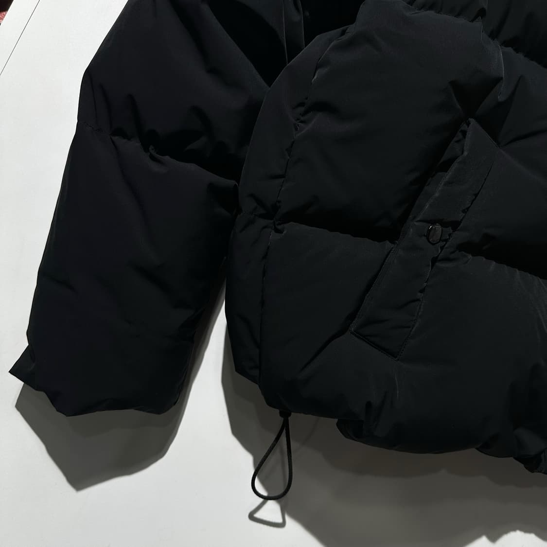 Beaker 비이커 구스다운 푸퍼 숏패딩 블랙 상품이미지8