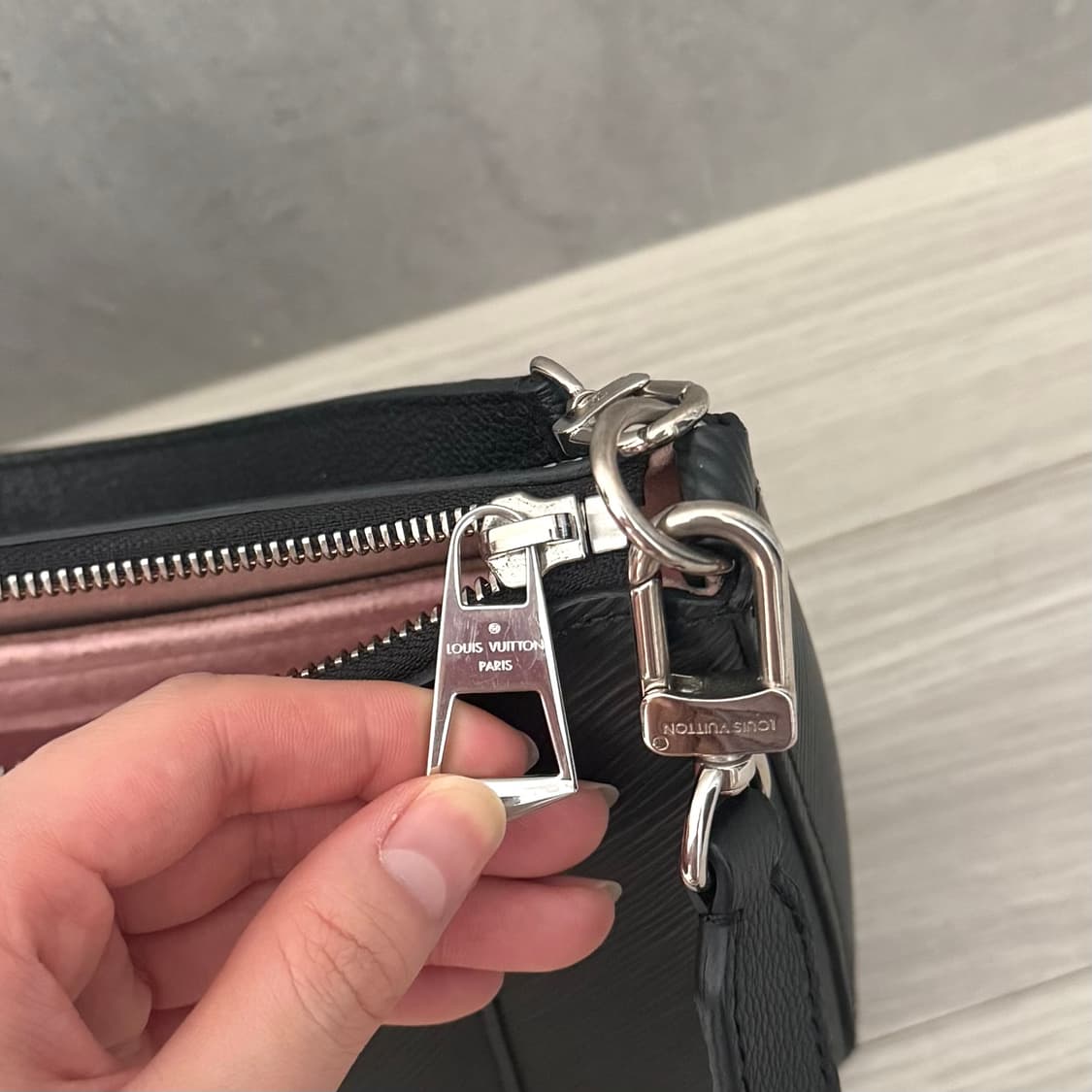 (풀구성) 루이비통 마렐 에피 블랙 상품이미지4