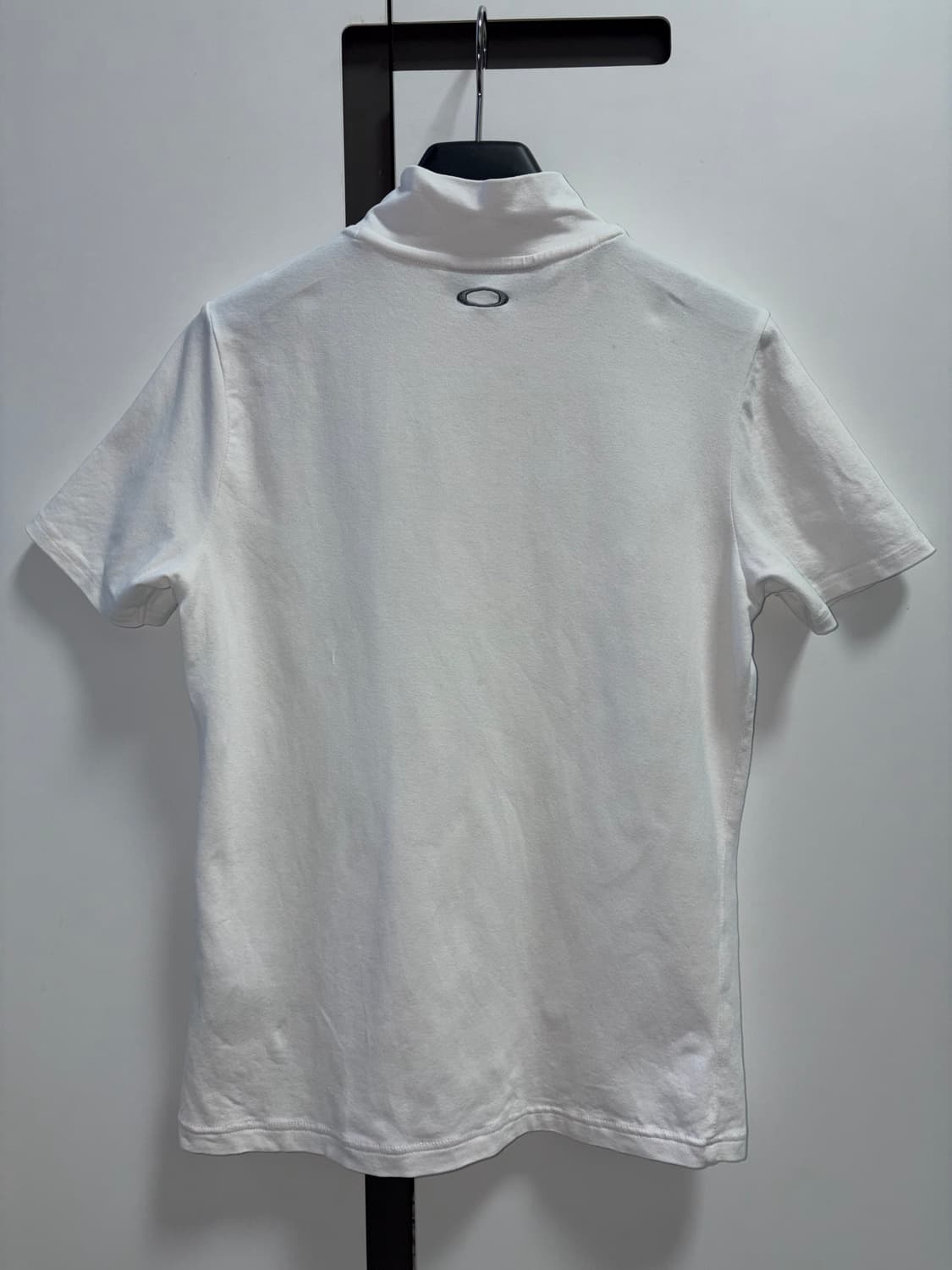오클리 반집업 반팔티셔츠 화이트 상품이미지2
