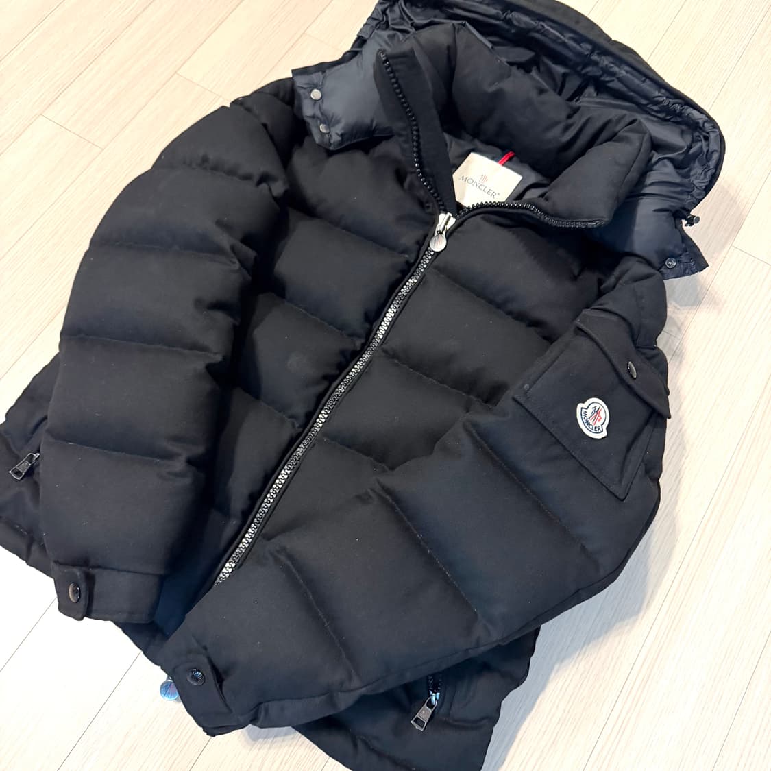 {2사이즈} 몽클레어 몽제네브르 울 패딩 블랙 상품이미지2