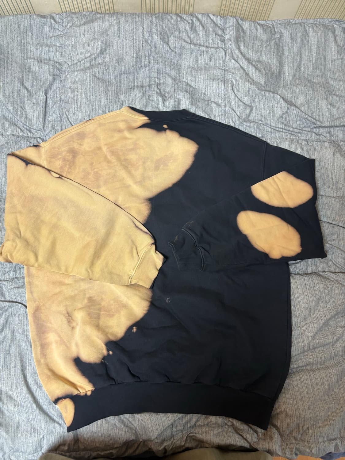 발렌시아가 블리치드 맨투맨 M 상품이미지2