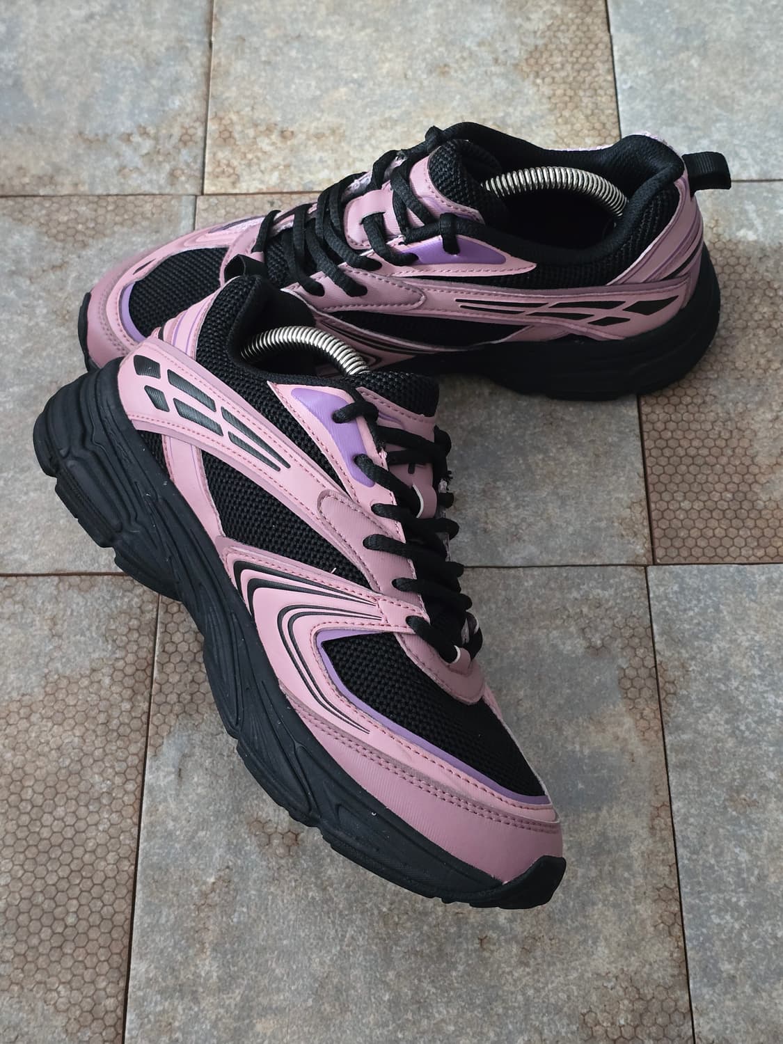 (245)휠라 인터런 블랙 핑크  상품이미지4