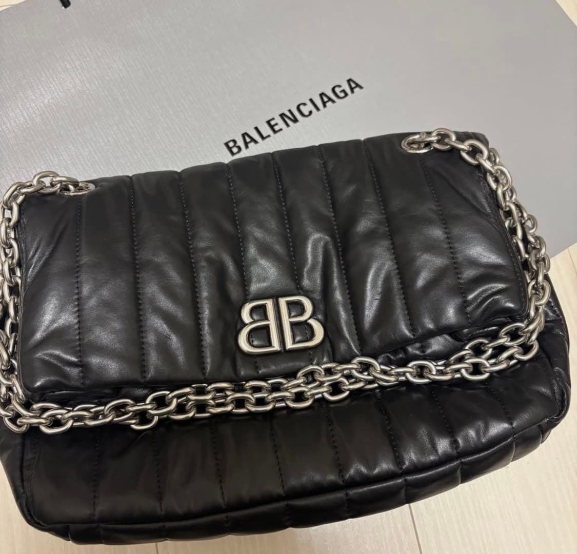 발렌시아가 퀄티드 모나코 체인 백 상품이미지1