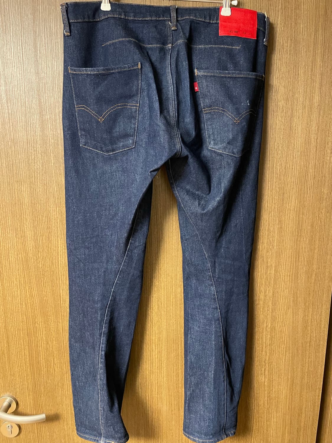 리바이스 LEJ 502 레드탭 엔지니어드진 상품이미지2